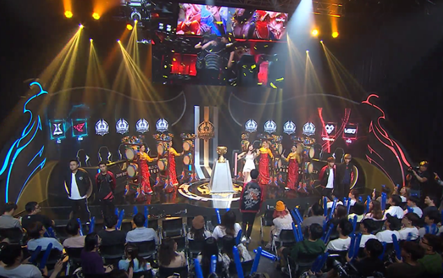 LPL夏季赛，时隔三年，WE终于战胜RNG